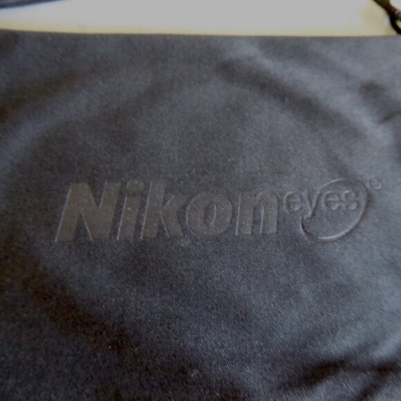 NIKON EYES MICROFIBER DRAWSTRING EYEWEAR BAG LOT OF 6 (PRE-OWNED) - Picture 2 of 6
